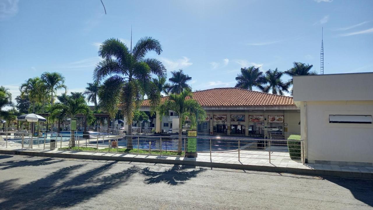 Condominio Diroma Resorts Internacional Flats Caldas Novas Exterior foto